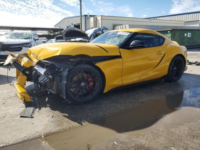 TOYOTA SUPRA
