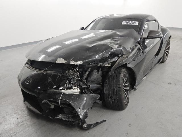 TOYOTA SUPRA