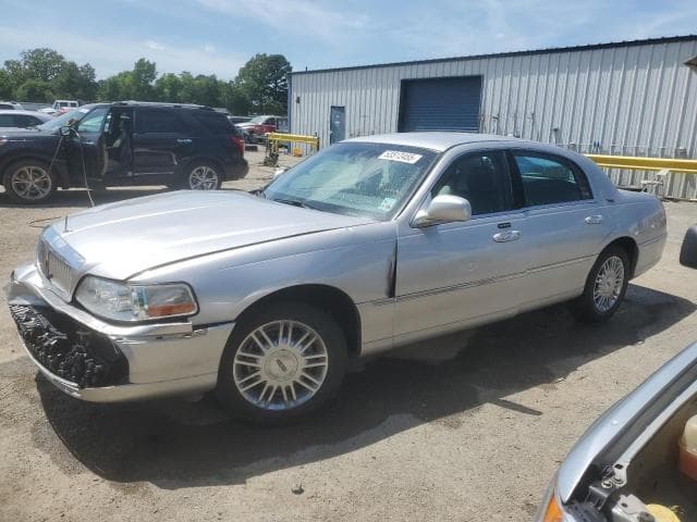 LINCOLN TOWNCAR