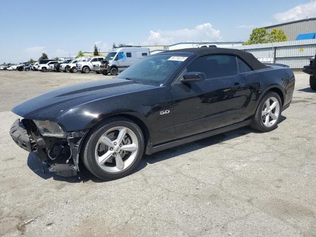 FORD MUSTANG