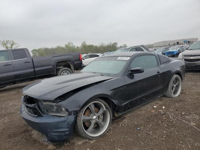 FORD MUSTANG