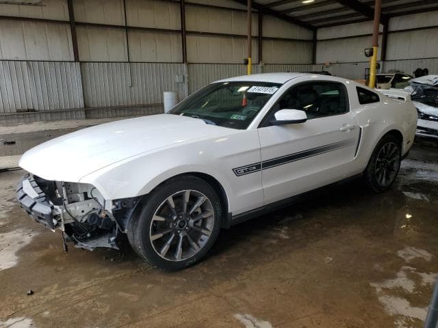FORD MUSTANG