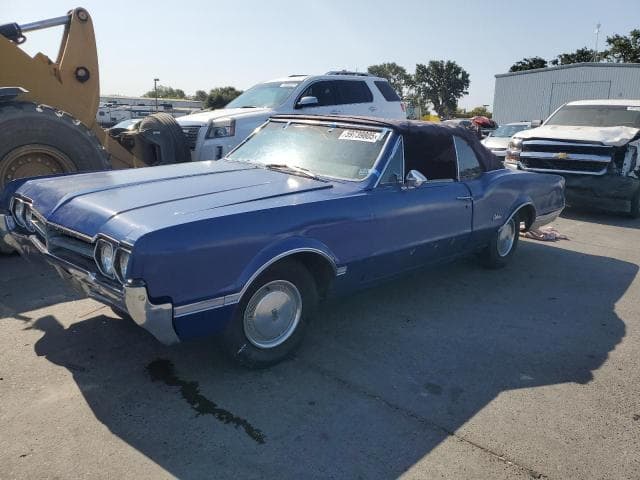 OLDSMOBILE CUTLASS